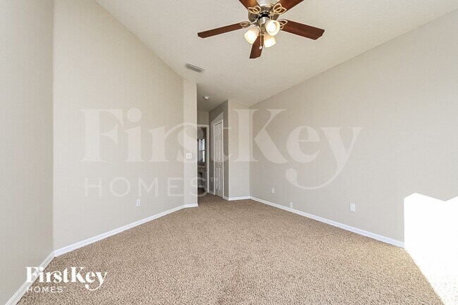 Building Photo - 12101 Feldwood Creek Ln