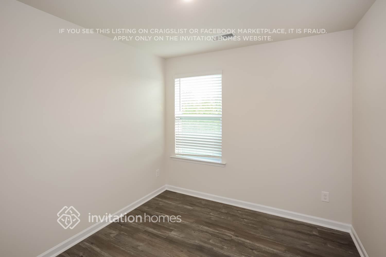 Building Photo - 11561 Brier Vlg Ln