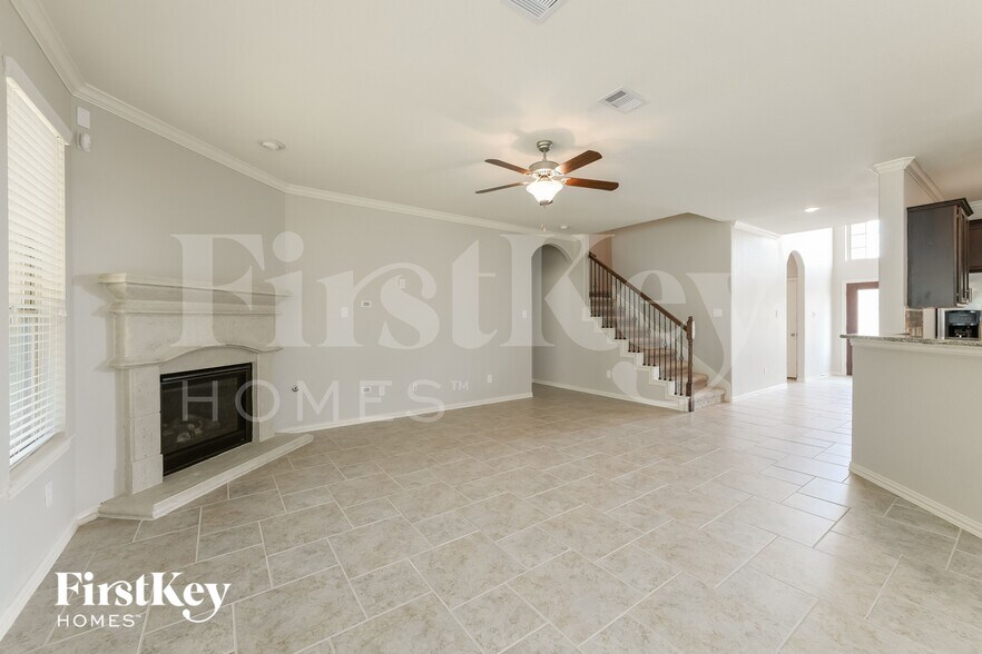 Building Photo - 23139 Mestina Knoll Dr