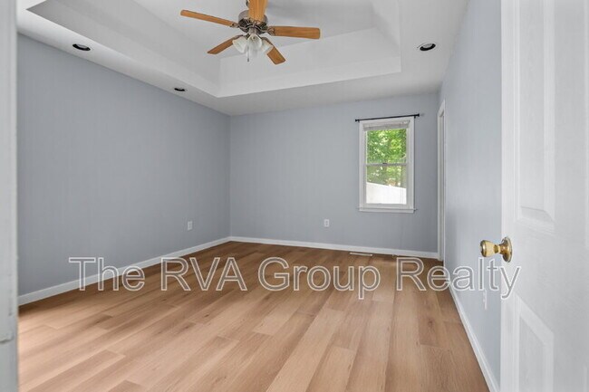 Building Photo - 4718 Mason Dale Dr