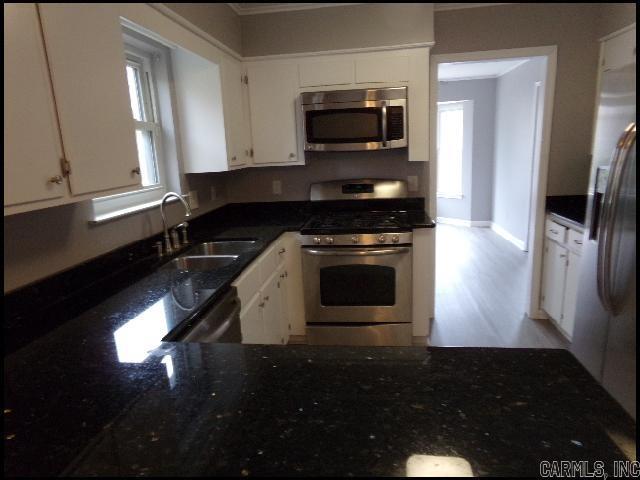 Building Photo - 801 Kierre Dr
