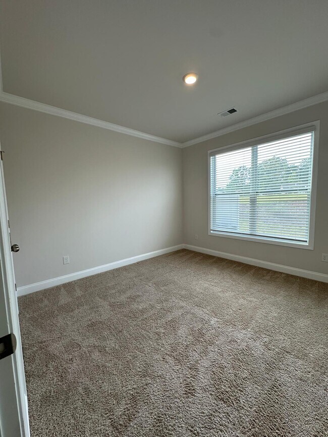Building Photo - 509 Yellow Fox Rd