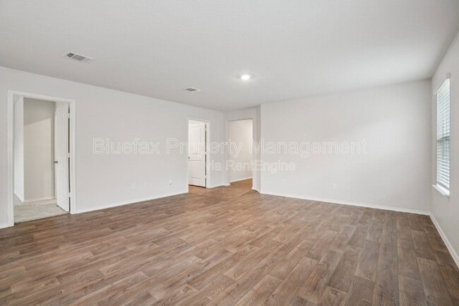 Building Photo - 3322 Stoney Knoll