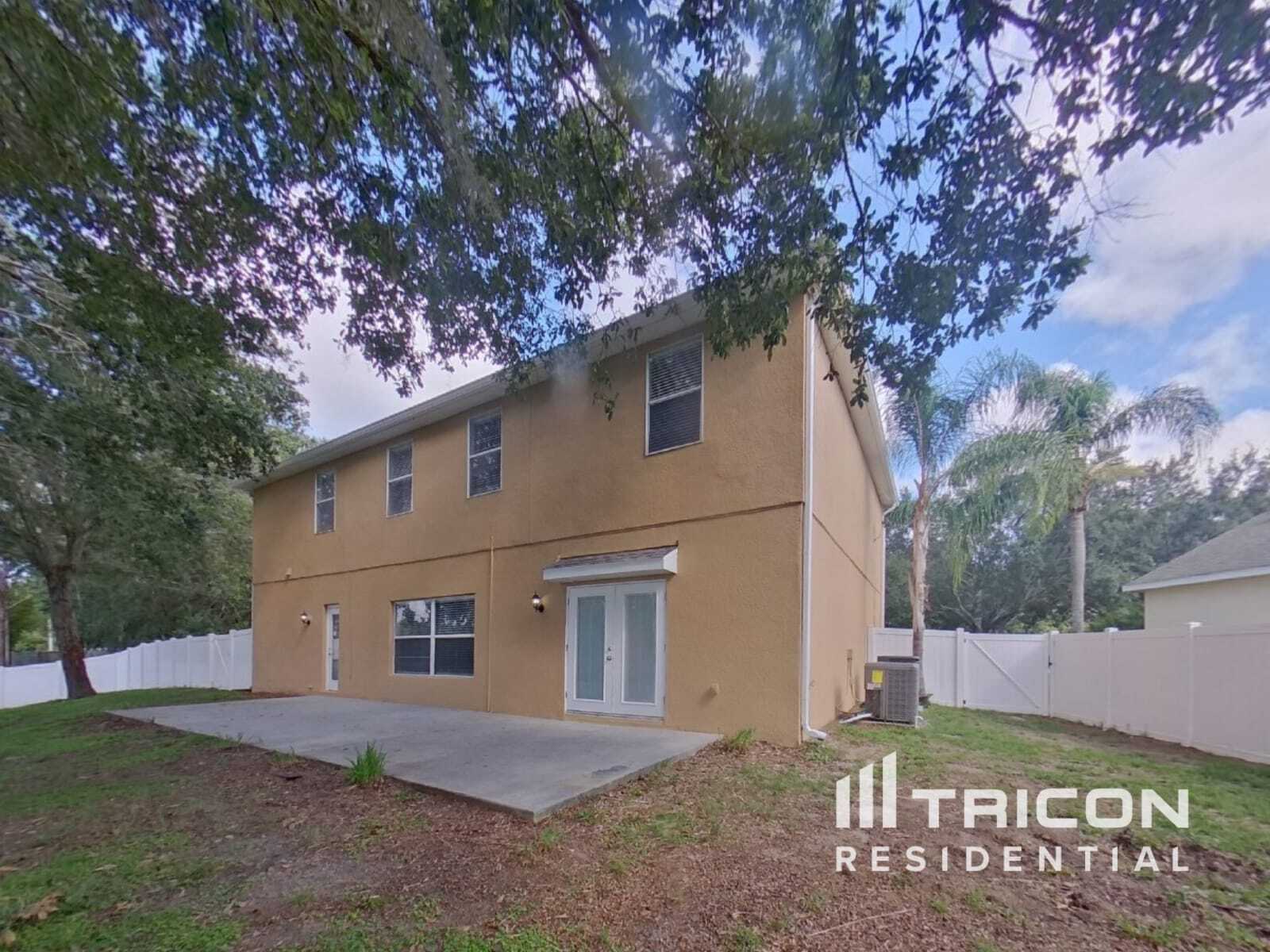 Building Photo - 800 Silvertip Rd
