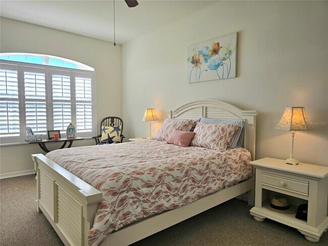 Building Photo - 6446 7th Ave Cir W