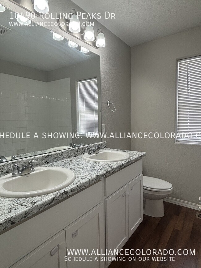 Building Photo - 10490 Rolling Peaks Dr