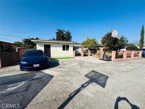 Building Photo - 12036 Roseglen St