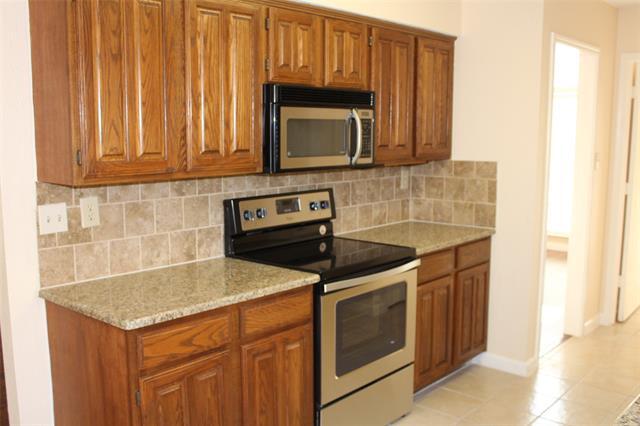 Building Photo - 4112 Howard Dr