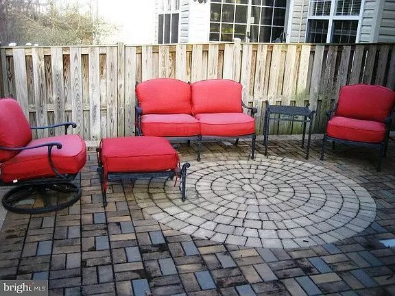 Building Photo - 5708 Governors Pond Cir