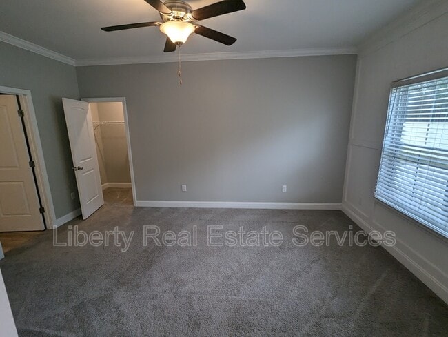 Building Photo - 172 Taylors Crk Dr