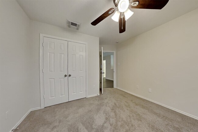 Building Photo - 18114 Stone Trail Manor Dr