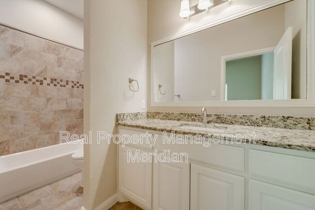 Building Photo - 625 Turtledove Ln