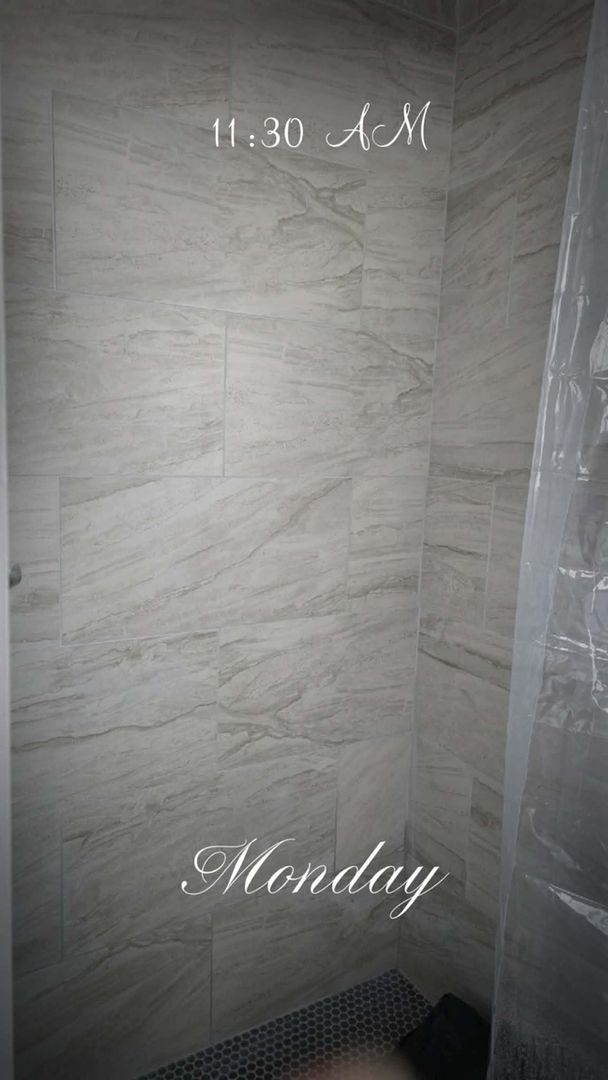 Building Photo - 910 Virginia St