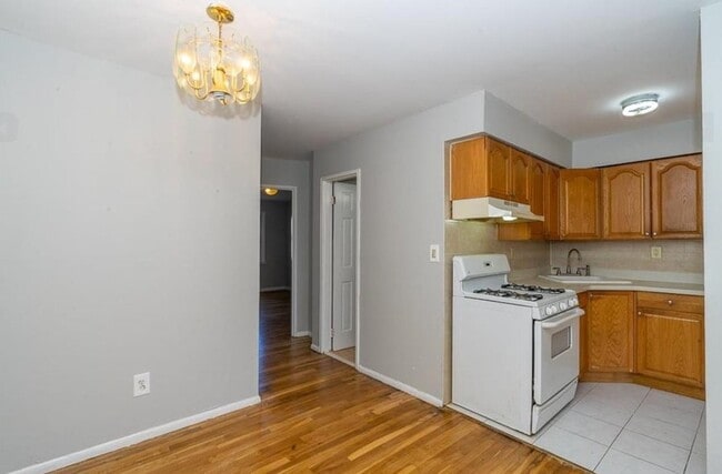 Building Photo - 3507 New York Ave