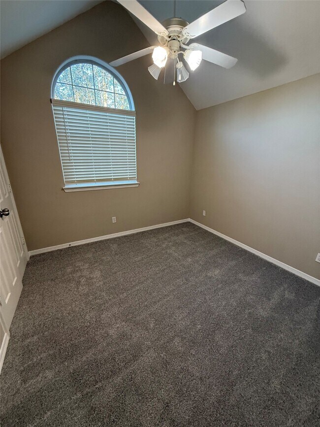 Building Photo - 9224 Rodney Ray Blvd