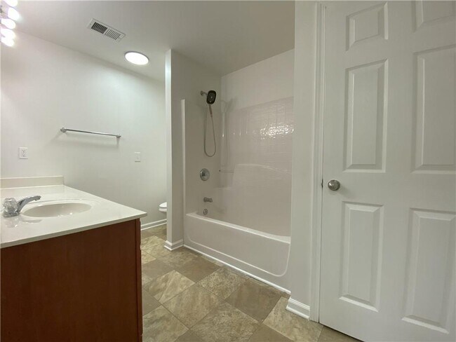 Building Photo - 2785 Gatewater Ct
