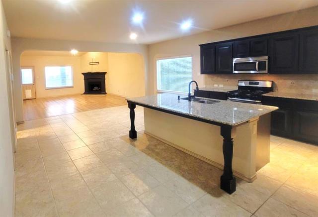 Building Photo - 15628 Carlton Oaks Dr