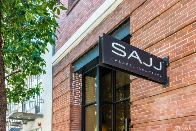 Building Photo - 200 Brannan St