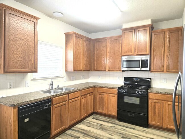 Building Photo - 6435 Richland Hills Dr