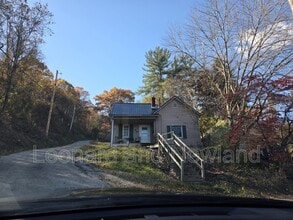 Building Photo - 750 S 9th St