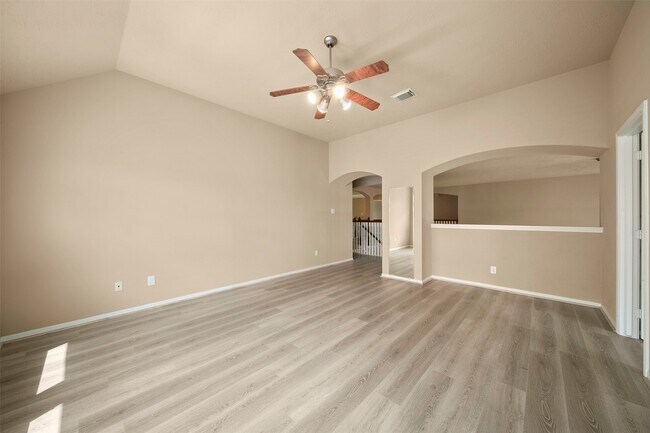 Building Photo - 12311 Amanda Meadows