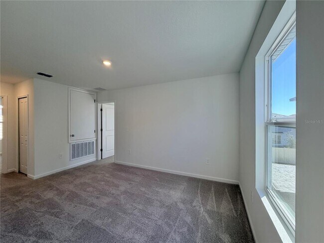 Building Photo - 3670 Hardman Dr