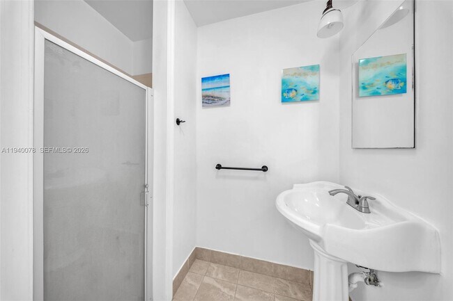 Building Photo - 10295 SW 34th St