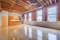 Building Photo - 224 Mill St