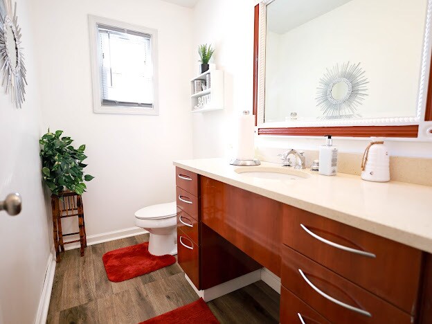 Guest bathroom - 2171 Weatherstone Cir SE