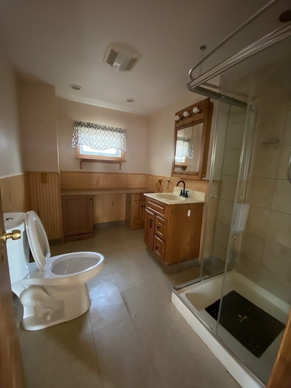 Building Photo - 40 Church St