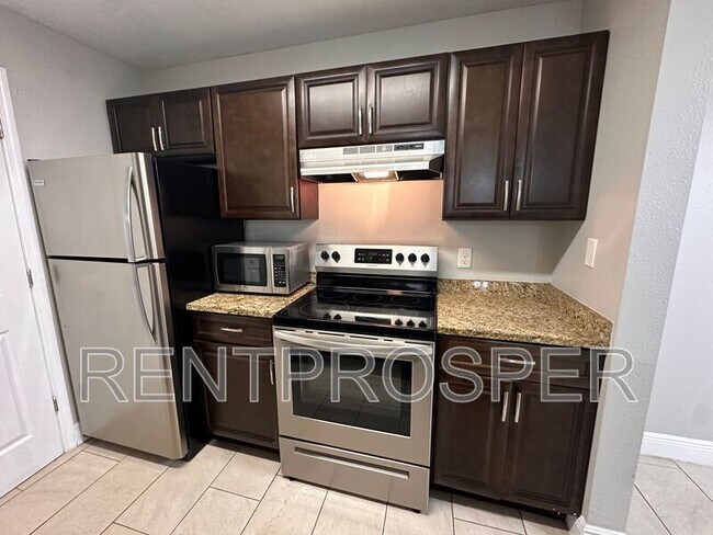 Building Photo - 5600 Devonbriar Way