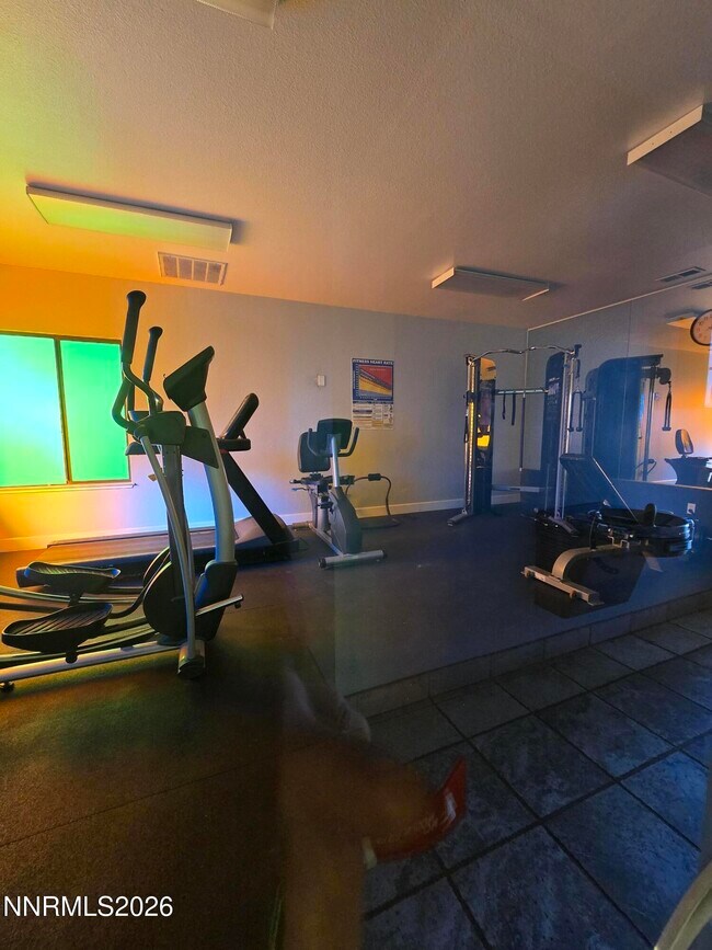 Building Photo - 3230 Wedekind Rd