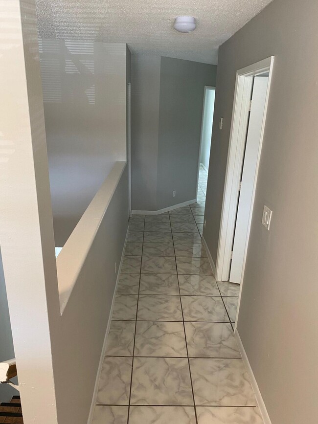 Building Photo - 11405 NW 35th St