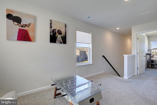 Building Photo - 134 Charming Frst Ave