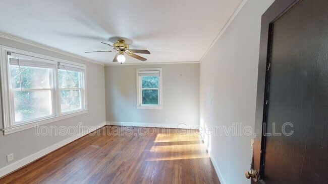 Building Photo - 38 Waters Ave