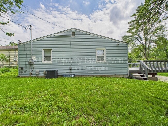Building Photo - 3354 Jackson Ave