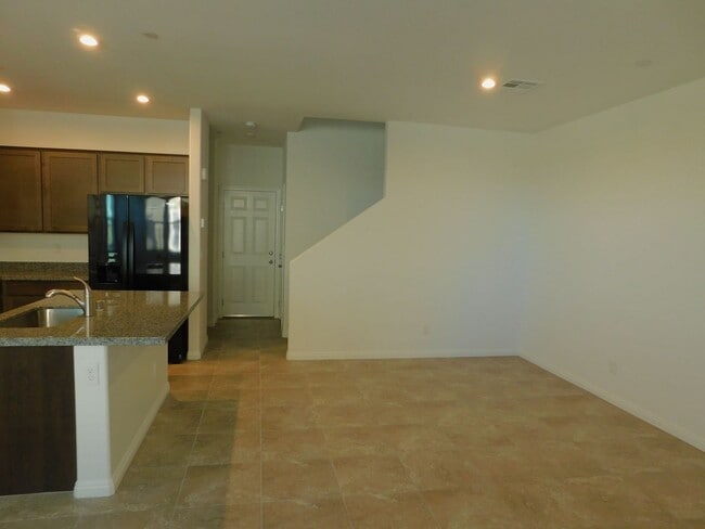 Building Photo - 1192 Mission View Ct