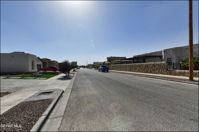 Building Photo - 14852 Willie Worsley Ave