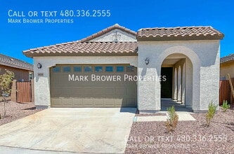 Building Photo - 4439 N 94th Dr