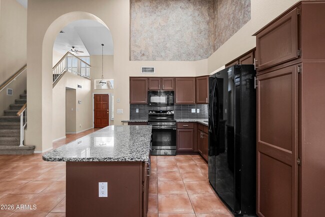 Building Photo - 1227 E Glenhaven Dr