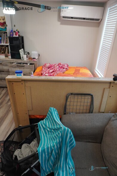 Building Photo - 1503 W 19th St