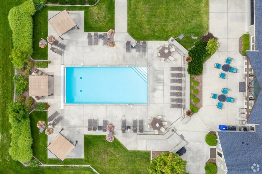 Bitterroot Lodge 21580 E Bitterroot Ln Liberty Lake WA 99019