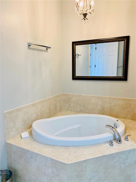 Building Photo - 1400 Lake Baldwin Ln