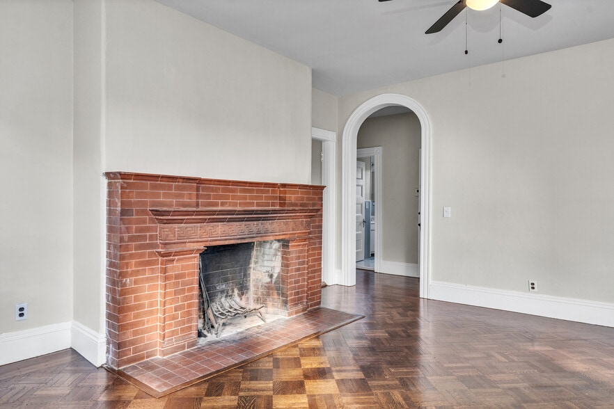 Dining room - 171 Norwood Ave