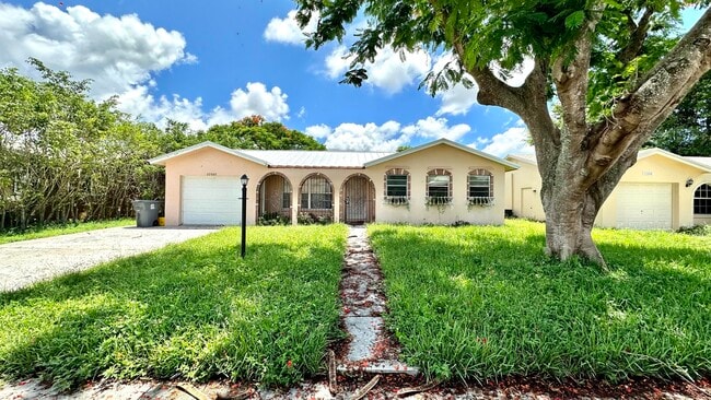 Building Photo - 22660 SW 64th Way