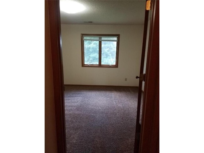 Building Photo - 1232 Spruce Ct