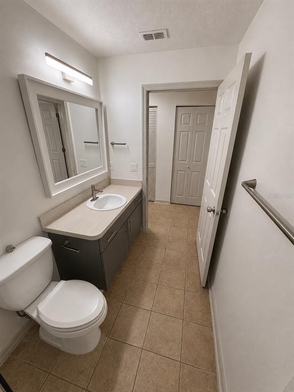Building Photo - 3029 Walnut Ct