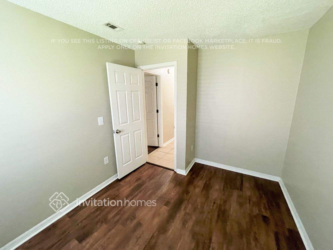 Building Photo - 7126 Yardley Way