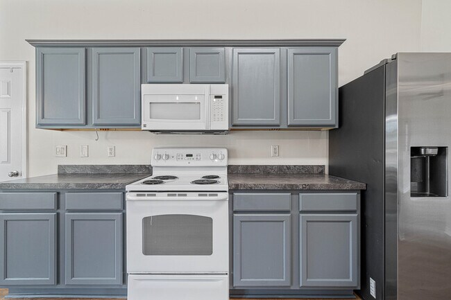 Building Photo - 8517 High School Blvd