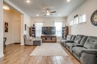 Building Photo - 6449 Iron Horse Blvd